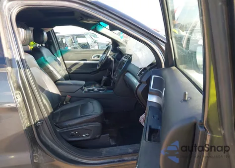 2017 Ford Explorer Xlt z USA, uszkodzony, nr VIN 1FM5K7D85HGA78748